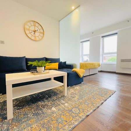 Park Street Apartment Luton By Hostaguest Zewnętrze zdjęcie